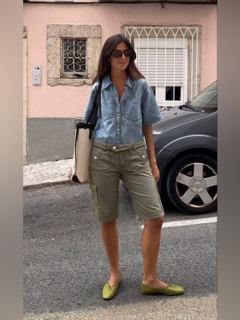 Asymmetrical Button Stitch Detail Mid Waist Bermuda Shorts L PS11-24
